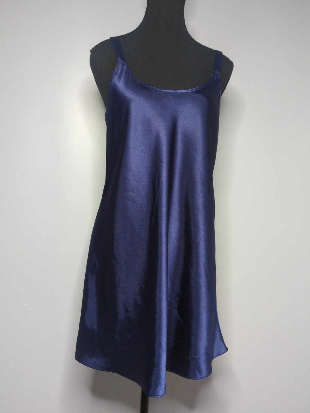 Vintage Violets & Roses Blue Satin Slip Dress Nightgown Chemise Made in USA Sz M